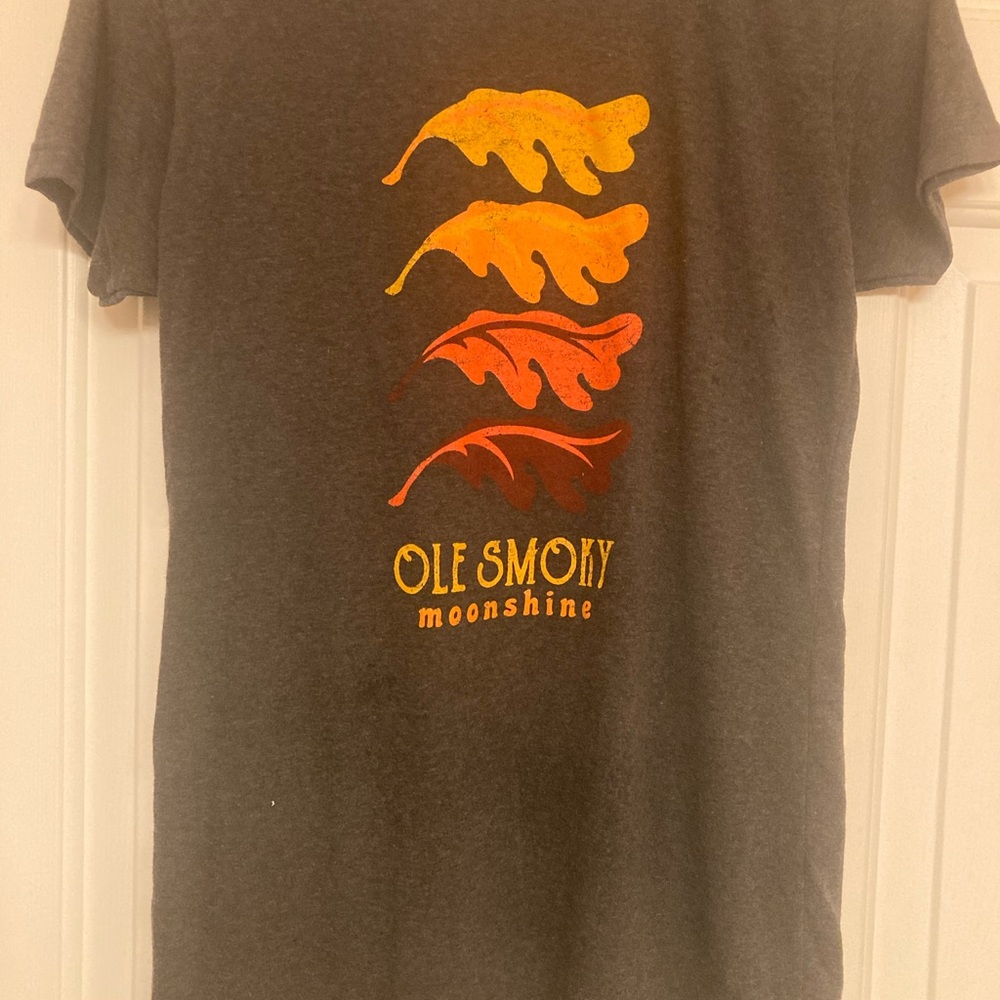 Charcoal Tee with Leaf Design